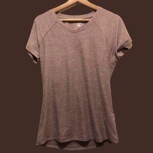 LEG3ND Women’s Lavender Soft Active Top Size Large